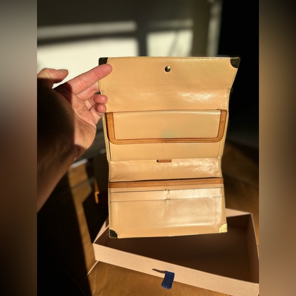 Louis Vuitton✨Murakami Monogram Sarah Leather Wallet✨White Multi✨WITH BOX💎 - Picture 7 of 16